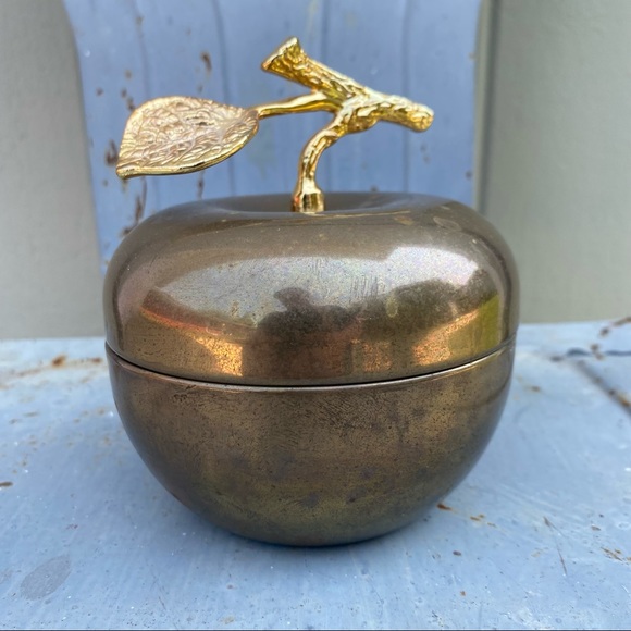 Vintage Brass Apple Storage Box - Picture 1 of 5